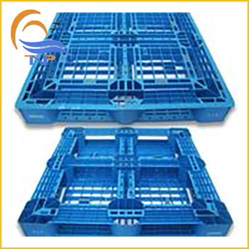 Pallet nhựa xanh lam